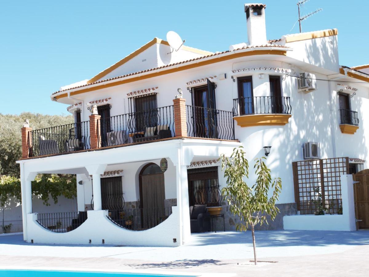 Casa De Las Montanas Villanueva del Trabuco Eksteriør bilde
